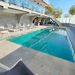 Internacional 3* Καλέλα