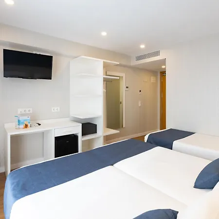 Internacional Otel 3*